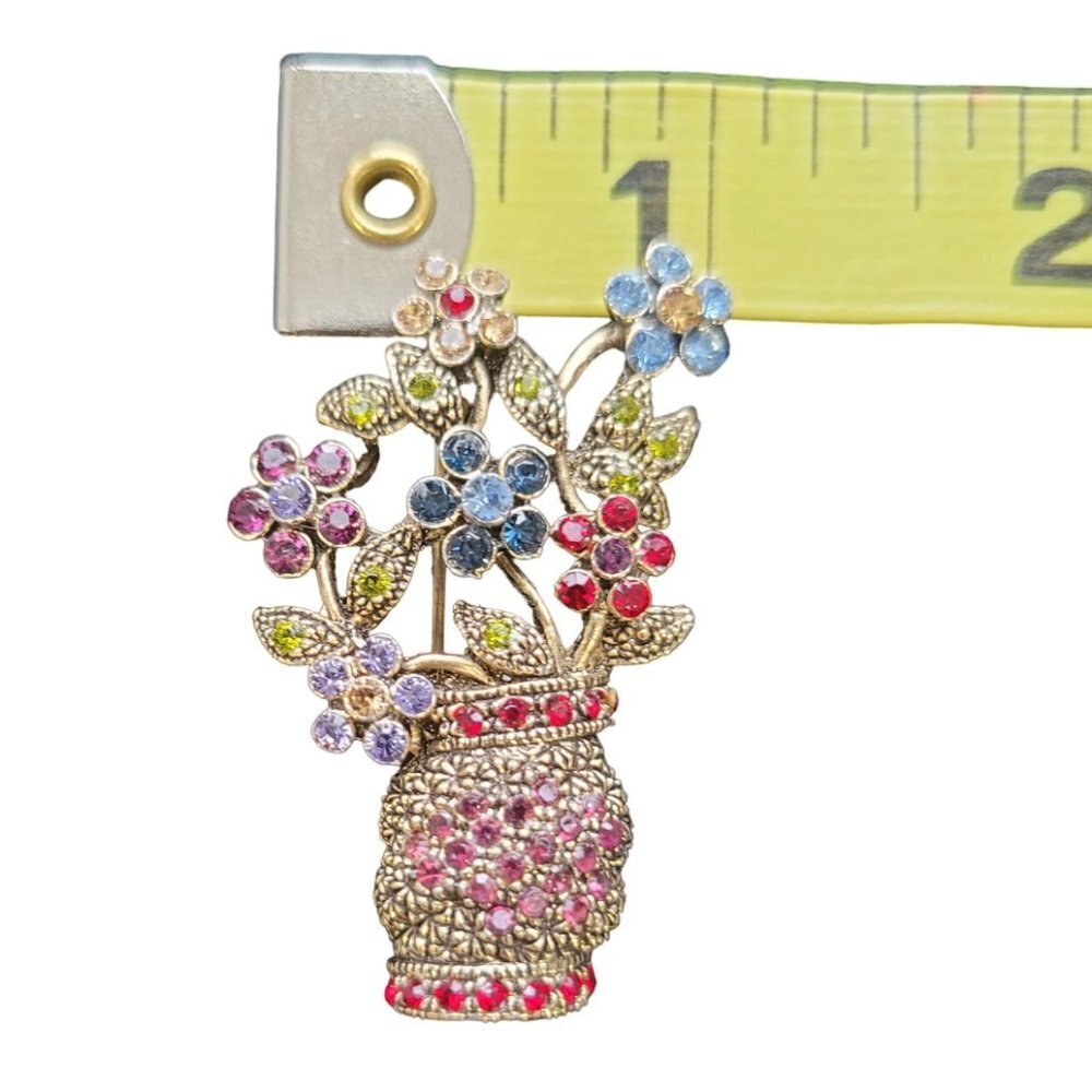 New-Vintage Rhinestone Basket & Flowers Brooch/Pin, 2" x 1" - Picture 5 of 5